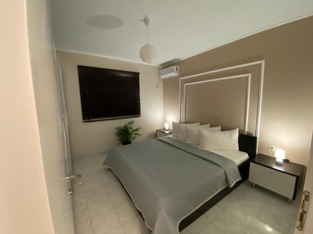 Lucas Apartment Tirana Exterior foto